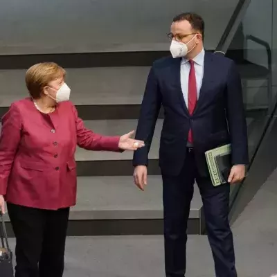 Merkel und Spahn im Bundestag