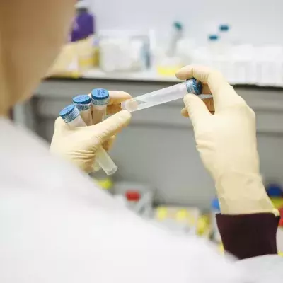 Omikron birgt hohes Risiko mehrfacher Covid-Infektionen