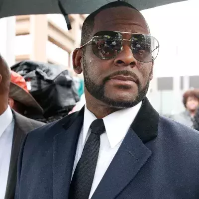 Zeuge im R. Kelly Prozess: Der Rapper soll ihn als Minderjährigen vergewaltigt haben