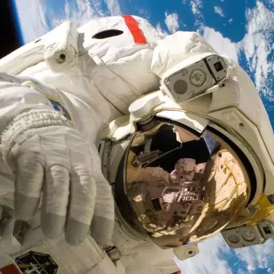 Astronaut, Gehalt, Geld, Weltraum, Ausbildung