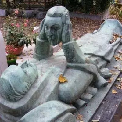 Humorvolle Gräber: So witzig kann Friedhof sein