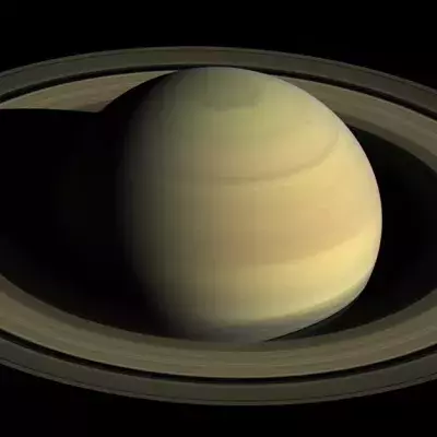 So sieht der Planet Erde aus, wenn man ihn vom Saturn aus betrachtet