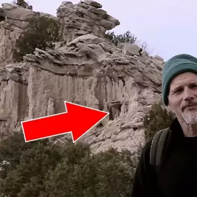 Künstler Ra Paulette: 25 Jahre lebt und arbeitet er in einer Grotte