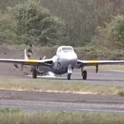 Ein Jagdflieger von 1944 hebt ab und zerstört mit seiner Kraft die Startpiste