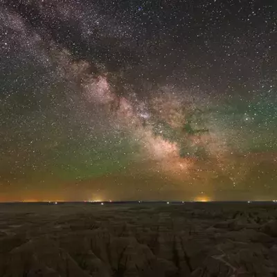 Nachthimmelsleuchten (Airglow): Mysteriöses Leuchten am Nachthimmel