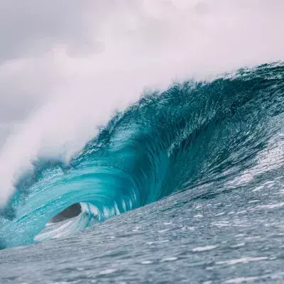 Die Banzai Pipeline: Surfen auf der wohl tödlichsten Welle der Welt
