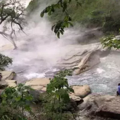 Ein mysteriöser heißer Fluss in Amazonien in Peru entdeckt