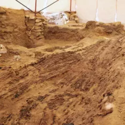 Ein 4.500 Jahre altes Schiff wurde in der Nähe der ägyptischen Pyramiden entdeckt