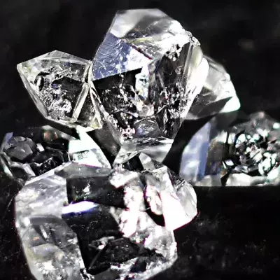 Eine Million Milliarden Tonnen Diamanten: Dieser Schatz schlummert unter uns in der Erde