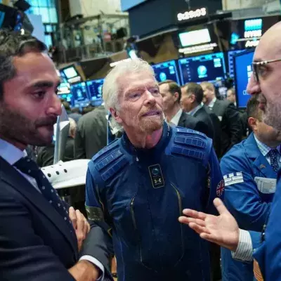 Richard Branson wird zum zweitältesten Menschen im All