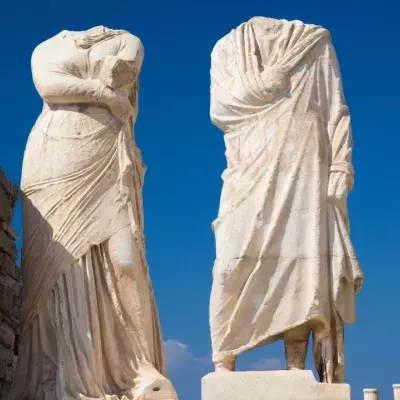 Statuen