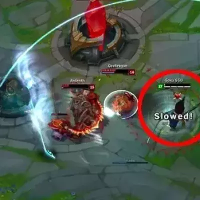 League of Legends : Yasuo dreht einen schlecht gespielten Teamfight und führt das gegnerische Team vor