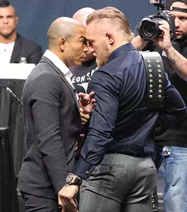 1. Conor McGregor vs. Jose Aldo 2: Dieses Rematch wäre am sinnvollsten. Nachdem der Ire Jose Aldo in nur 13 Sekunden besiegte, wird ihre Revanche sicher anders aussehen