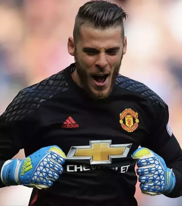 1 - David de Gea (Manchester United) - 50 Millionen Euro