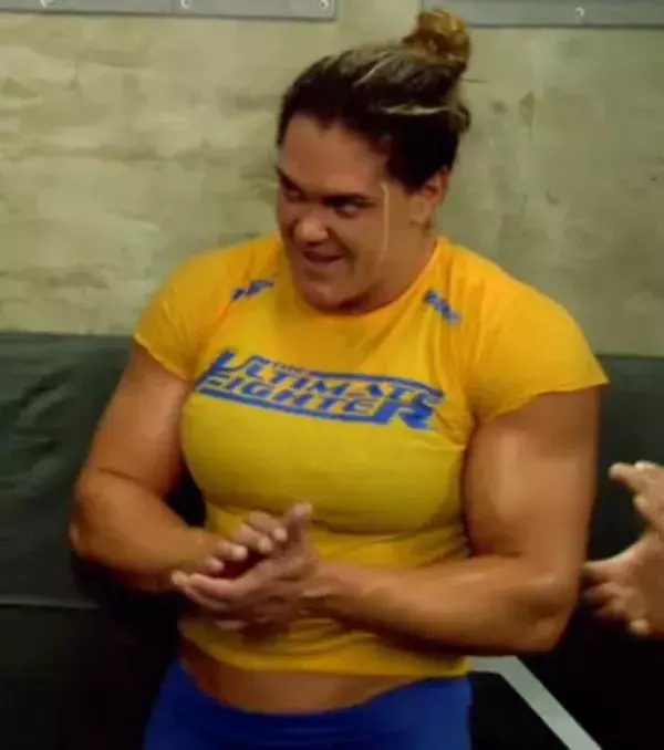 1. Gabi Garcia, 3 Siege (1 KO) - 0 Niederlagen