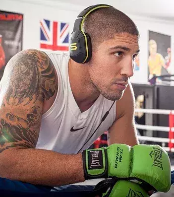 14. Brendan Schaub hatte eine kurze Karriere als Footballspieler, bevor er bei der MMA mit einer zwiespältigen Bilanz begann