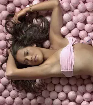 15.Die Tennisspielerin Ana Ivanovic posierte 2010 für das Magazin