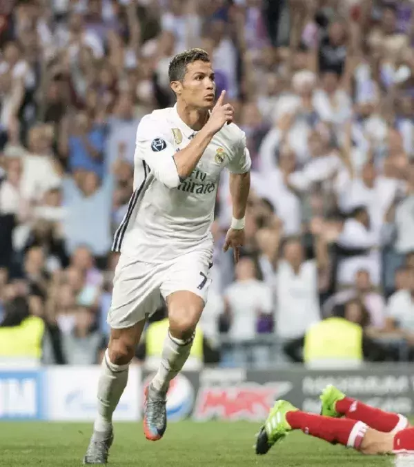 2 - 9 Tore gegen Bayern München in der Champions League