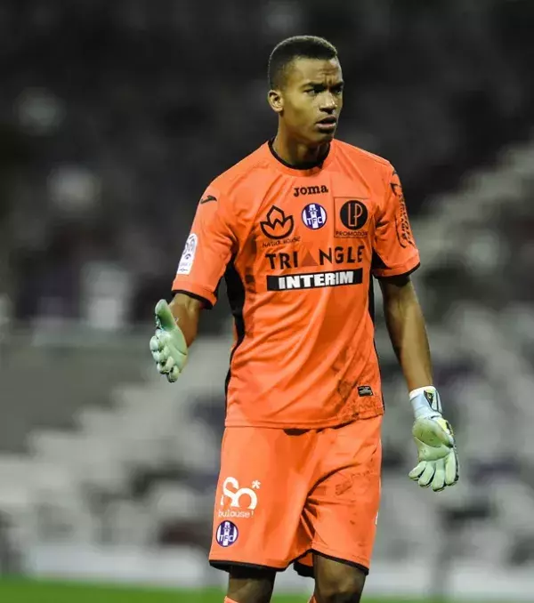 2: Alban Lafont (Frankreich) - 19 Jahre alt, Toulouse FC