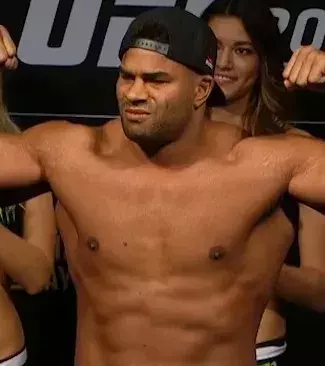 2014: Alistair Overeem gegen Stefen Struve. Sieg durch K. o. in der 1. Runde für den Holländer.