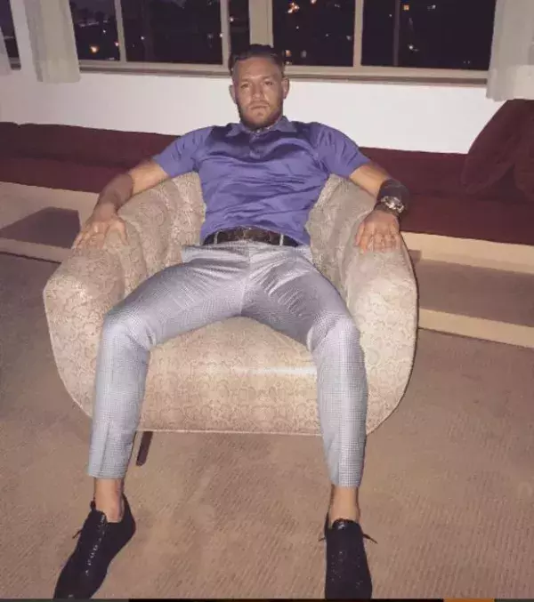 2016: Conor McGregor bereitet sich auf den Kampf gegen Rafael Dos Anjos um den Titel im Leichtgewicht vor