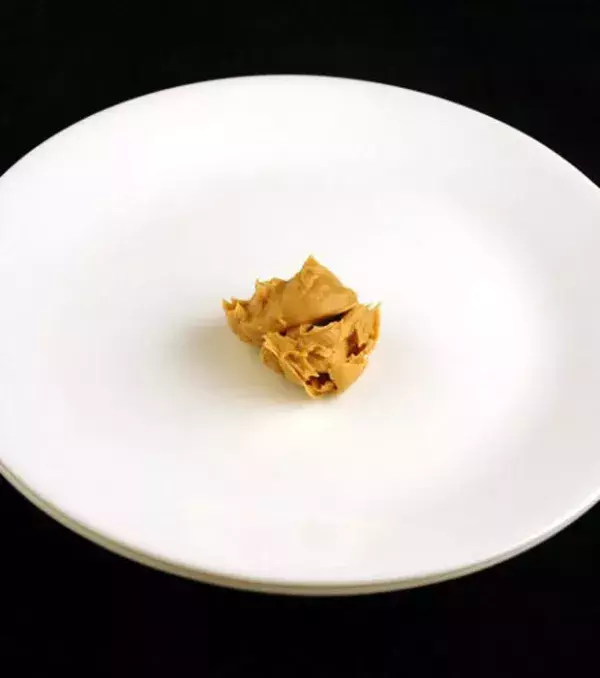 34 Gramm Erdnussbutter