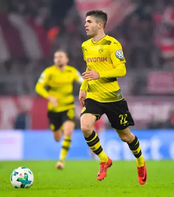 4: Christian Pulisic (USA) - 19 Jahre alt, Borussia Dortmund