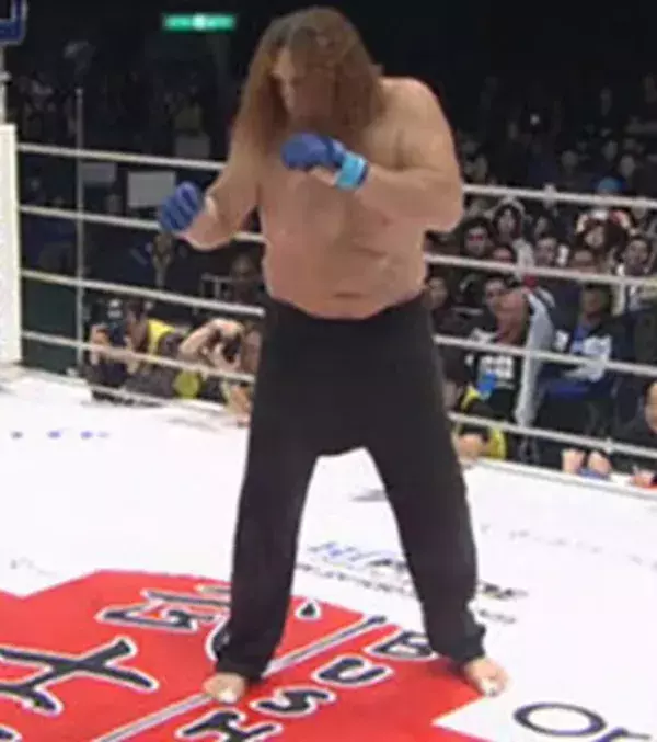 4. Giant Silva, 2,18 m und 175 kg