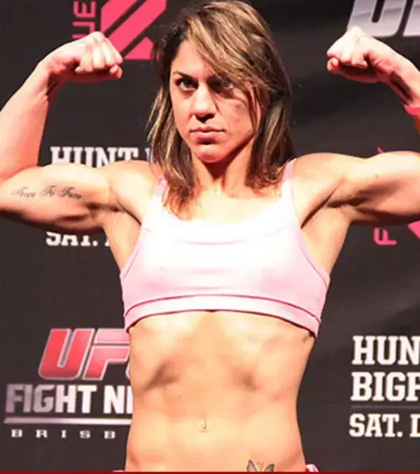 5. Bethe Correia, 10 Siege (2 KO) - 2 Niederlagen