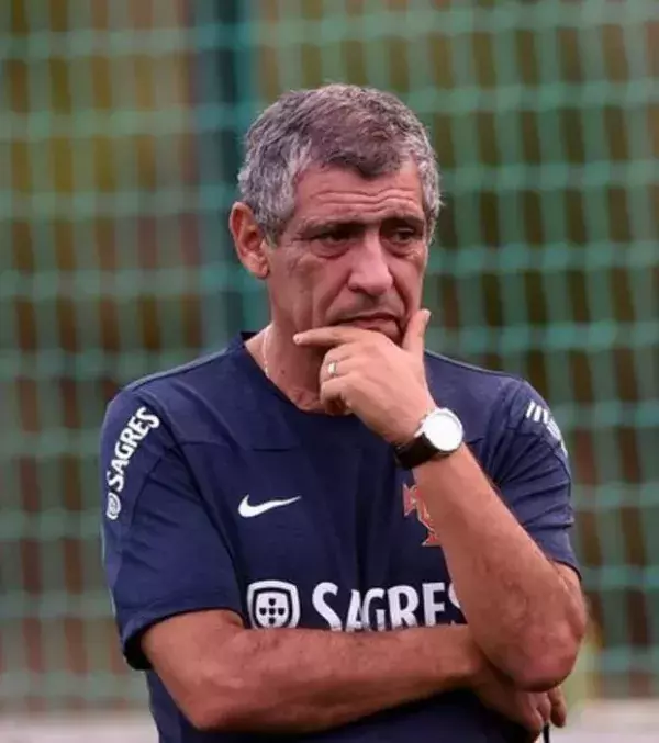 8 - Fernando Santos (Portugal): 1,2 Millionen Euro