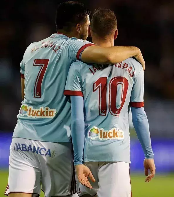 9 - Iago Aspas und Maxi Gomez (Celta Vigo) : 33 Tore (20 13)