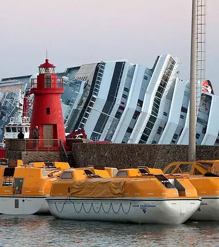 Am 13. Januar 2012 lief die Costa Concordia vor der Insel Giglio auf Grund