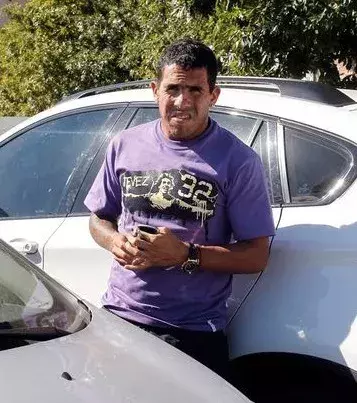 Carlos Tevez läuft 11min35sek, um seinen Porsche Panamera Turbo S zu bezahlen