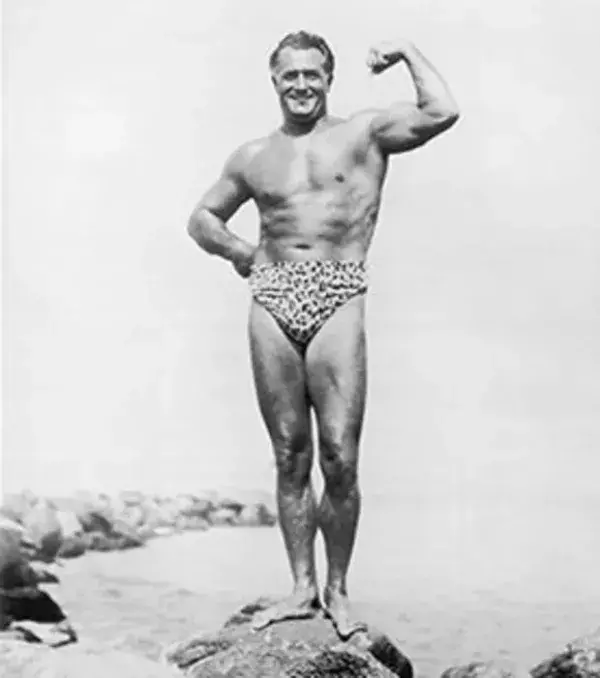 Charles Atlas - 1920