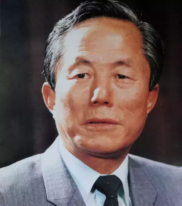 Choi Hong Hi, der General der südkoreanische Armee ist der symbolische Vater des Teakwon-do