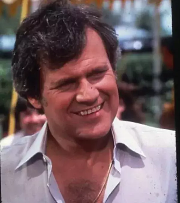 Cliff Barnes (Ken Kercheval), der Erzfeind von J.R.!