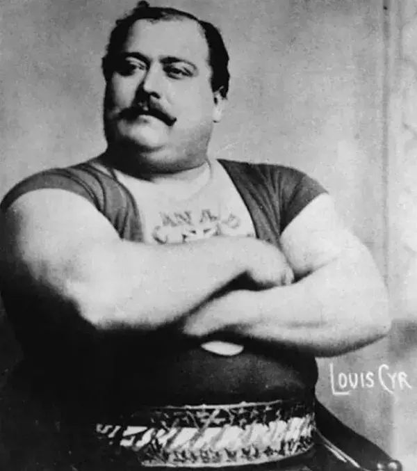 Der franko-kanadische Louis Cyr wird dafür bekannt, dass er 227 kg mit nur einem Finger hebt, 1900