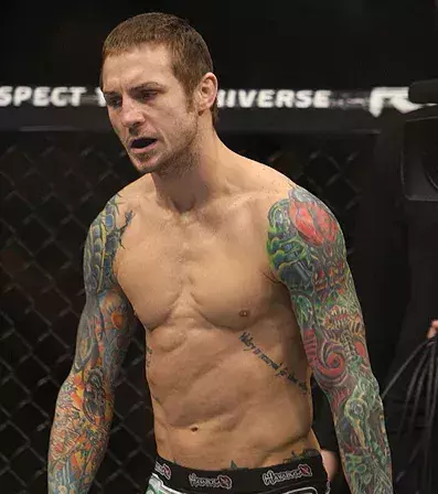 Eddie Wineland ist neben seinem Beruf als UFC-Kämpfer immer noch Feuerwehrman in Indiana