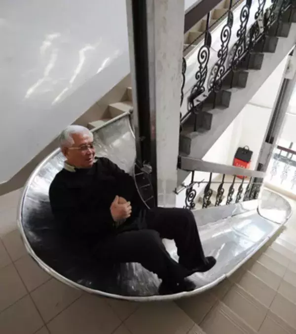 Eine Treppen-Rutsche