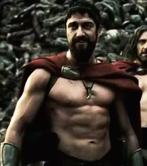 Gerard Butler (300) wäre der ideale Schauspieler...