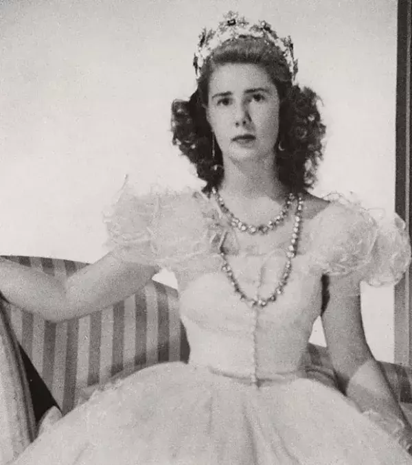 Cayetana Fitz-James Stuart, Herzogin von Alba. Sie war die reichste Frau Spaniens und die Trägerin der meisten Adelstitel der Welt.