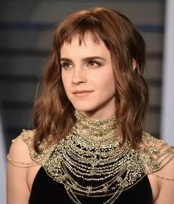 Emma Watson hat man noch immer als junges Mädchen vor Augen durch ihre Kultrolle in "Harry Potter".