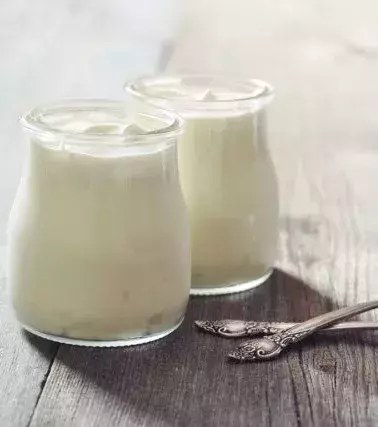 Griechischer Joghurt: Enthält doppelt so viele Proteine wie herkömmliche Joghurts und viel Vitamin D