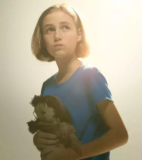 Ja, das ist Sophia von The Walking Dead!
