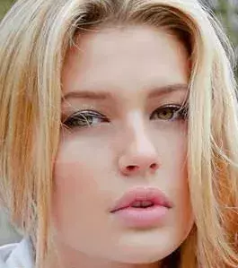 Laetizia Gionavelli, Frankreich