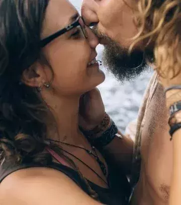 Die Nase: Warum? Weil es die Stelle mit den meisten Nervendungen im Gesicht ist