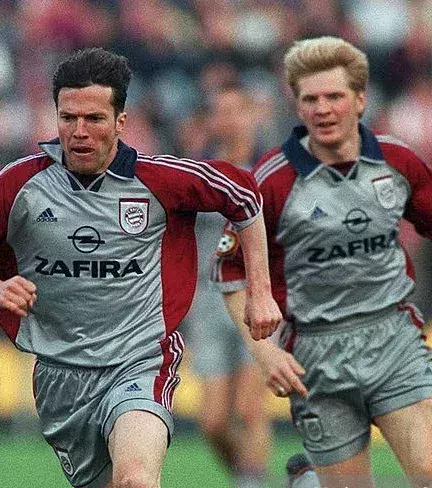 Lothar Matthäus und Stefan Effenberg: Kamen gleichzeitig bei Bayern an und kämpften um dieselbe Position. Auch heute noch bekriegen sie sich in den Medien.