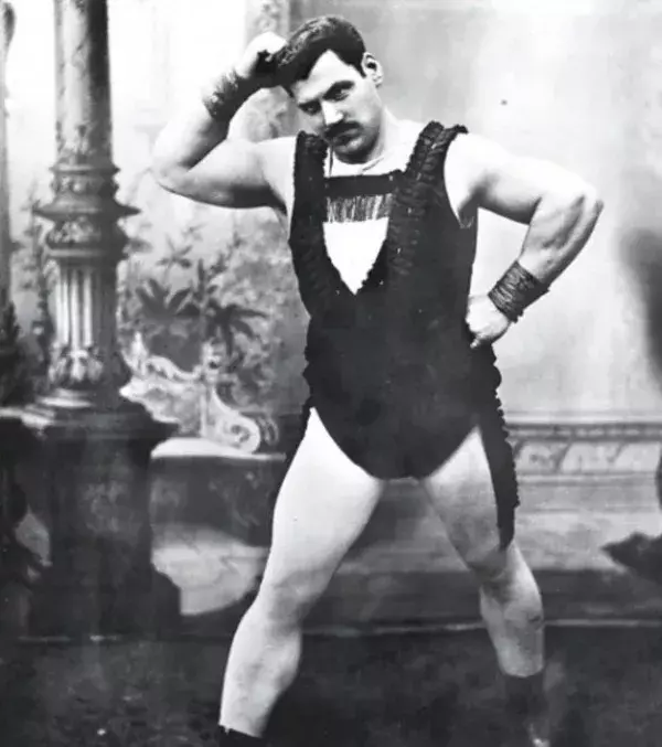 Louis Uni