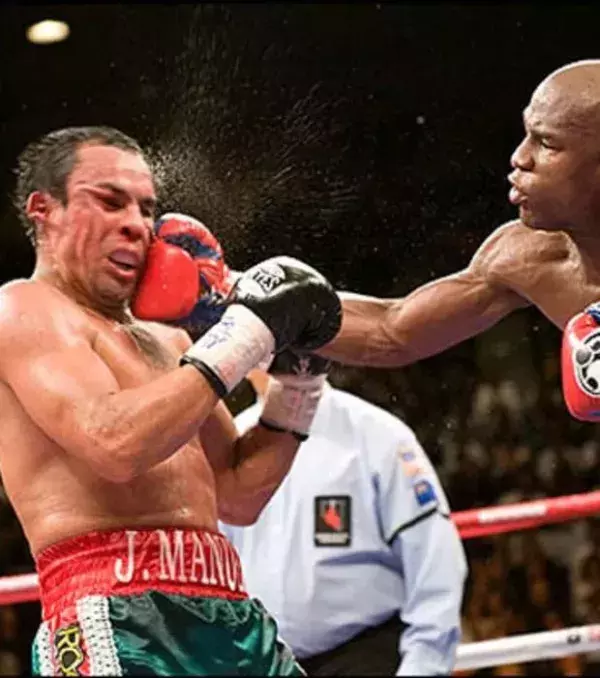 Man lobt ihn, ein ausgezeichneter Verteidiger zu sein, aber Mayweather kann auch richtig austeilen