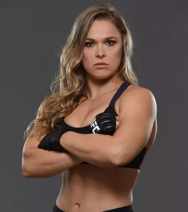 Nach der Niederlage nahm sie an Muskelmasse zu, aber dies reichte nicht aus, um eine erneute Niederlage in 46 Sekunden gegen Amanda Nunes zu vermeiden.
